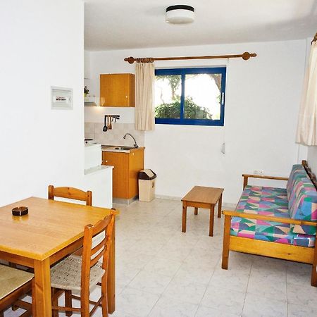 Anthea Apartments Palaiochora Rum bild